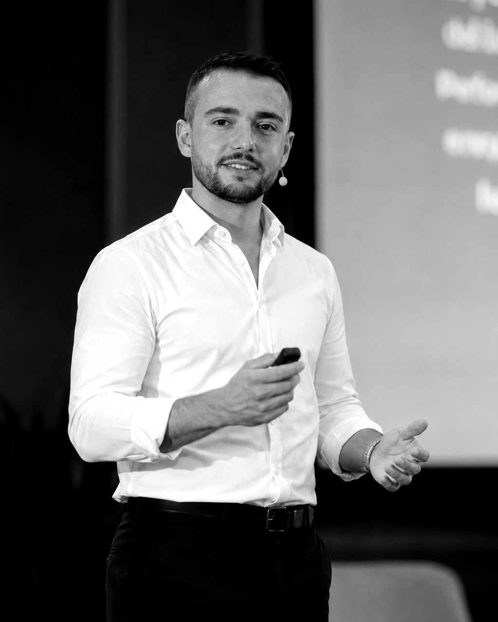 Portrait de Corentin, produit et développement commercial